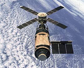 Skylab 4 („fliegendes Scheunentor“)